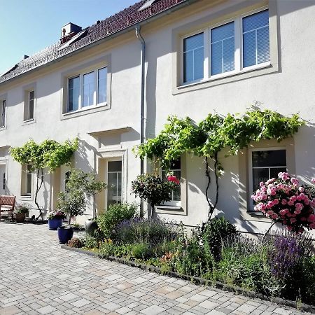 Ferienhof Graefe - 3-Seiten Hof Mit Grossem Garten, Pool & Sauna Meissen Luaran gambar